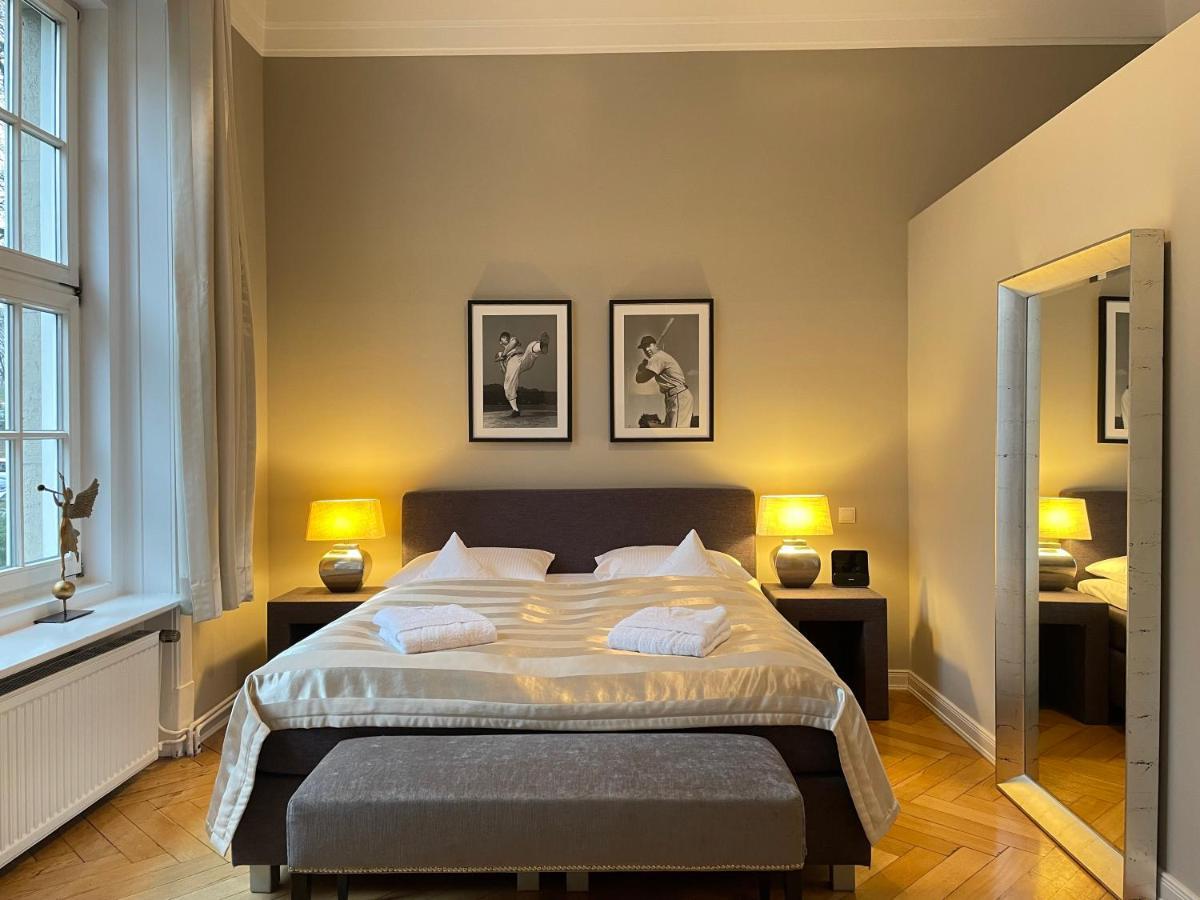 המבורג Hotel Wagner Im Dammtorpalais מראה חיצוני תמונה