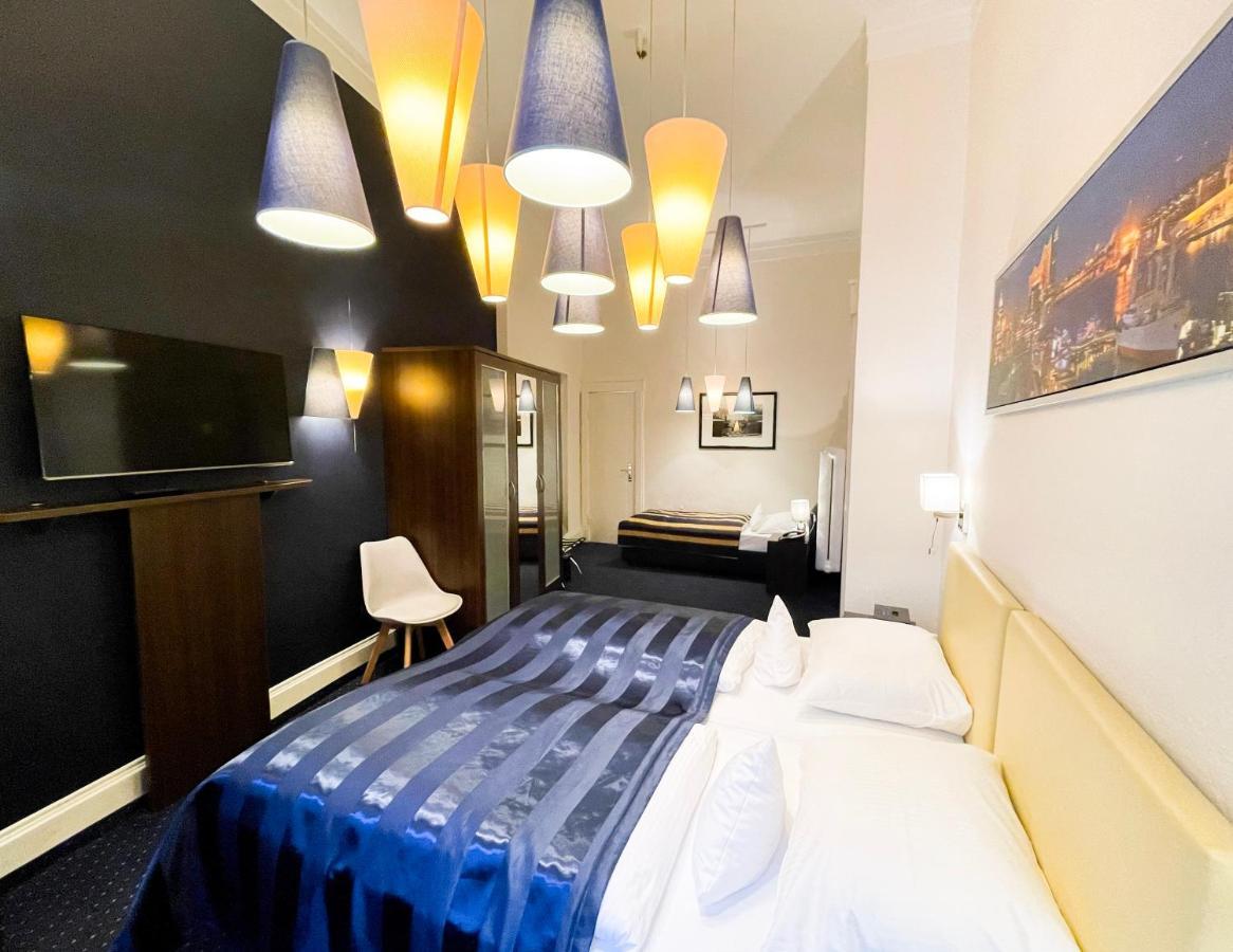 המבורג Hotel Wagner Im Dammtorpalais מראה חיצוני תמונה