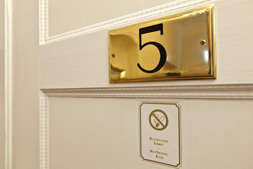 המבורג Hotel Wagner Im Dammtorpalais מראה חיצוני תמונה