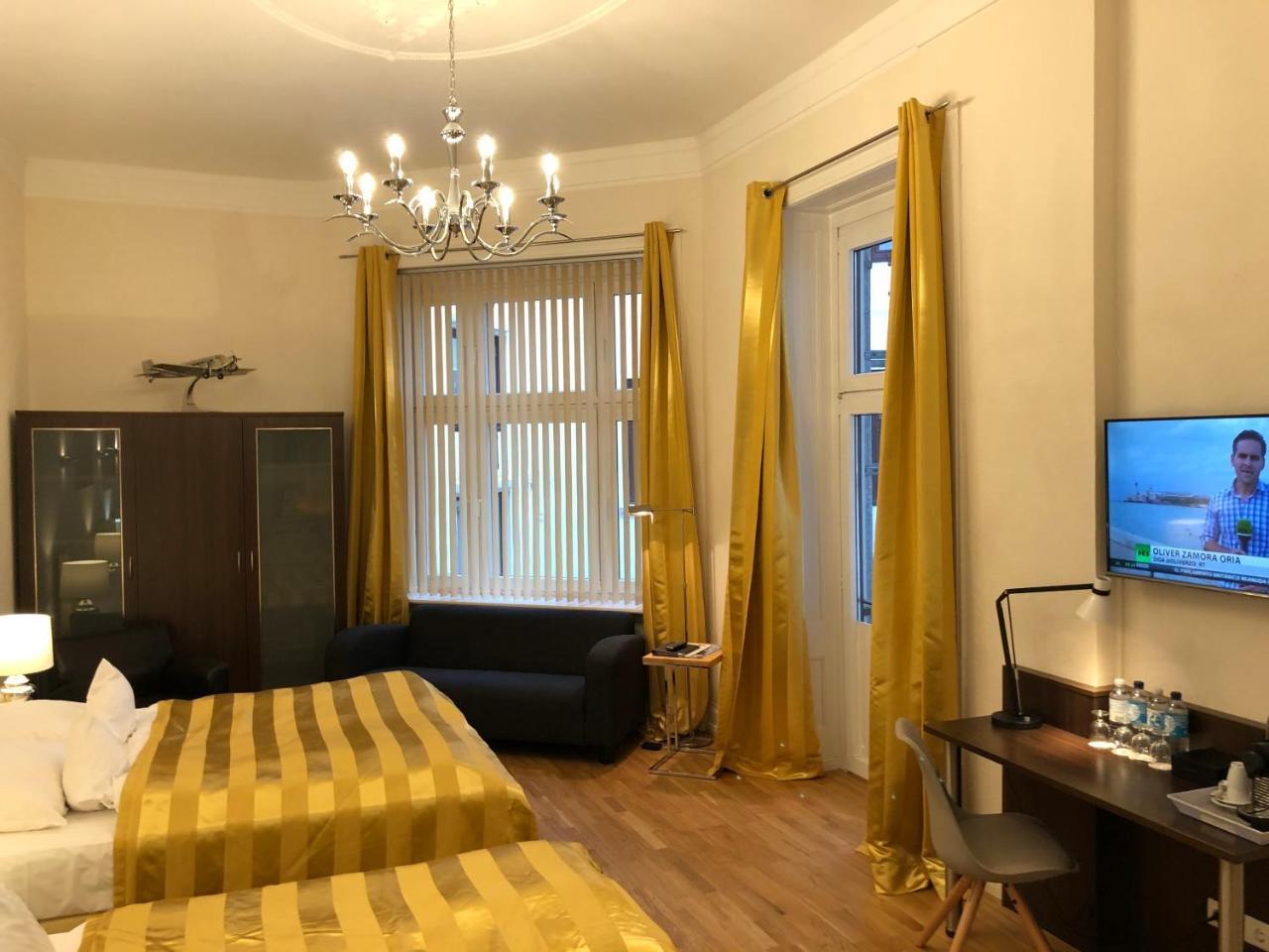 המבורג Hotel Wagner Im Dammtorpalais מראה חיצוני תמונה