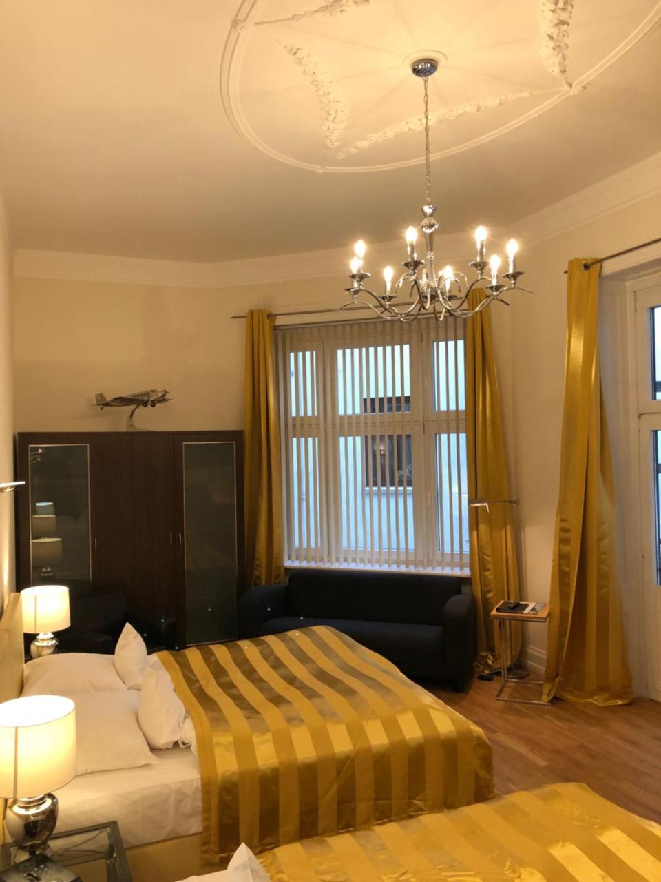 המבורג Hotel Wagner Im Dammtorpalais מראה חיצוני תמונה
